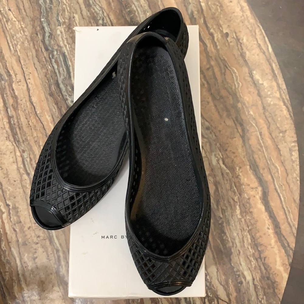 *Vintage* Marc by Marc Jacobs Surf Jelly Size 37/7